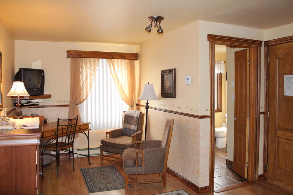 La Maison Dufour & Bouchard Bed & Breakfast La Malbaie Exterior photo